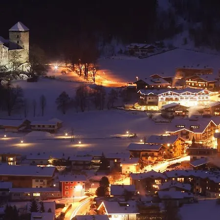 アパート Alpin 14 カプルーン