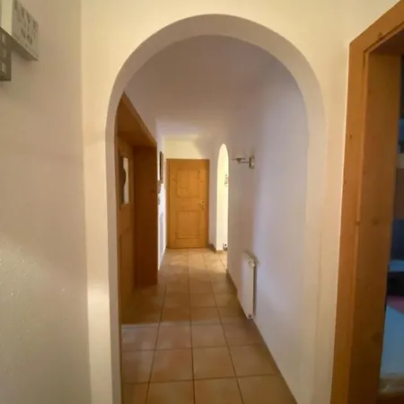 Alpin 14 アパート